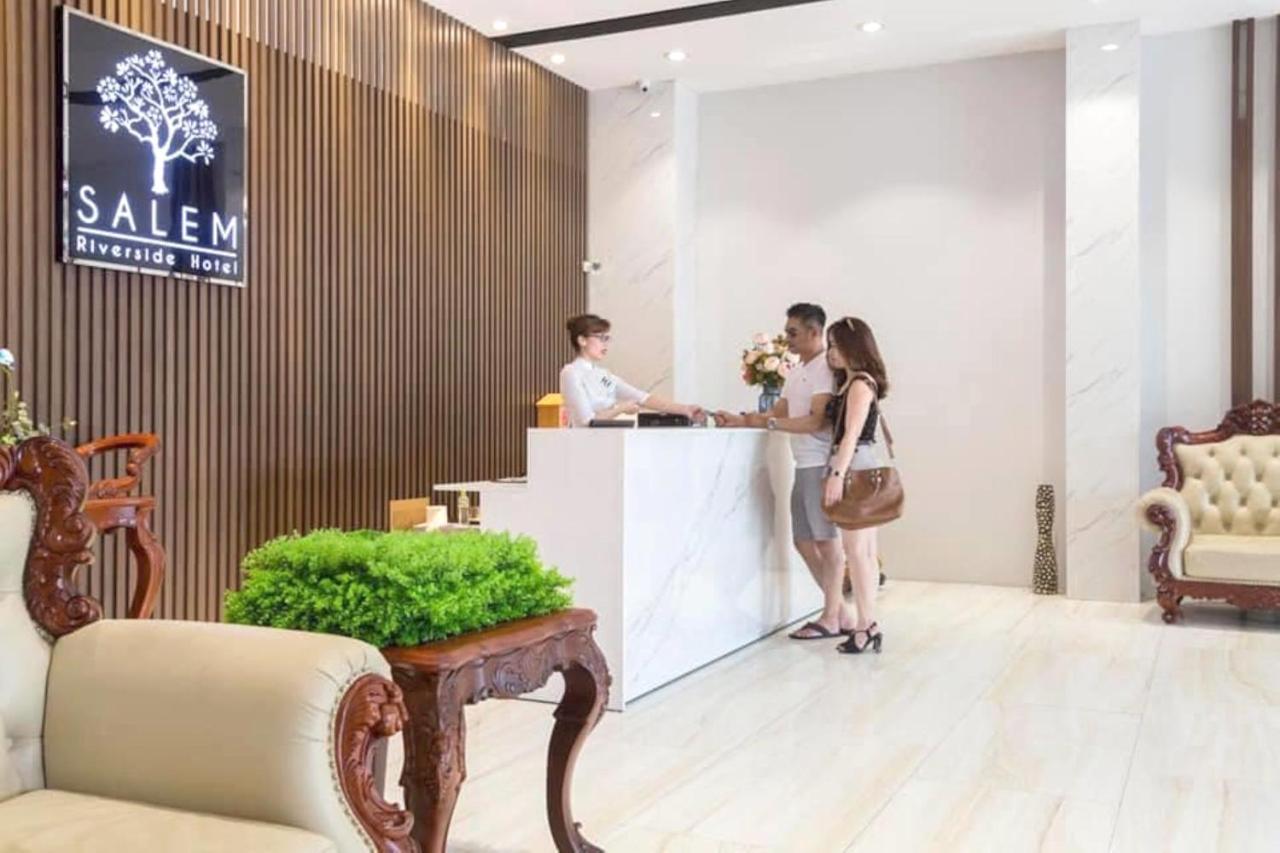 Capital O 1200 Salem Riverside Hotel Danang Exteriér fotografie